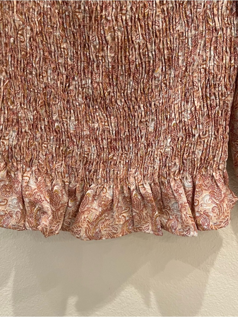 PAPERCRANE Smocked blouse - Picture 4 of 8